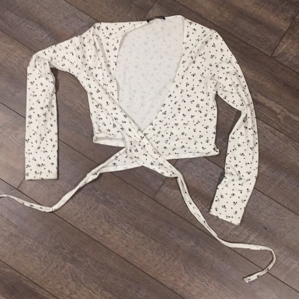Brandy Melville wrap top